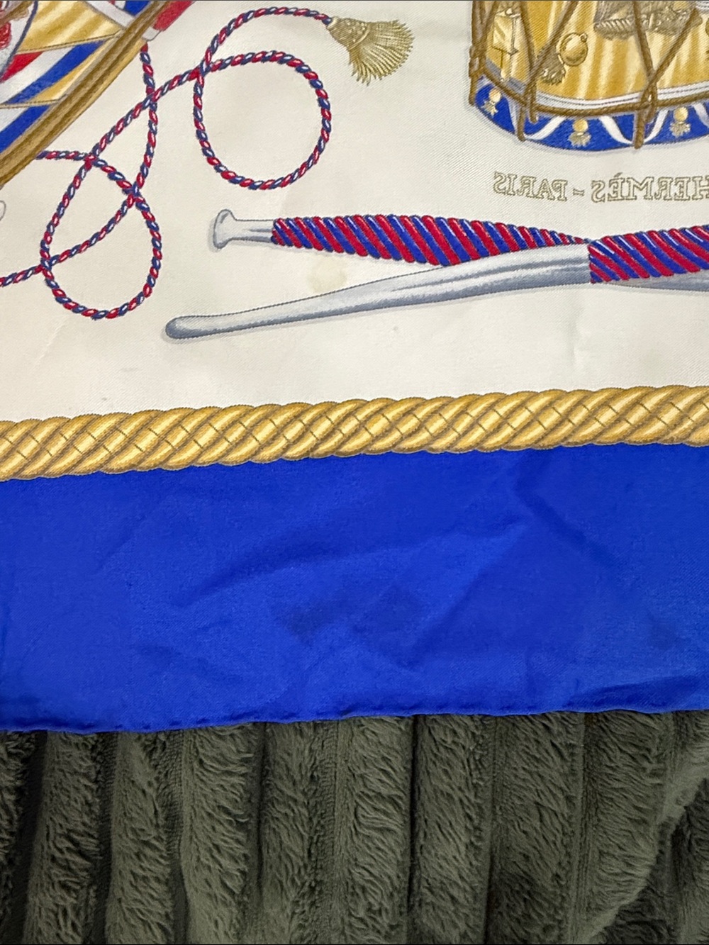 Hermes “Les Tambours” silk scarf - Picture 11 of 13